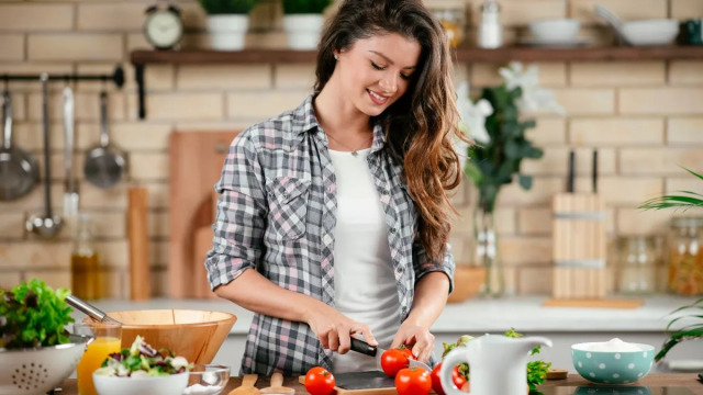 Έξυπνα διατροφικά tips για «ομαλή επαναφορά» μετά το Πάσχα