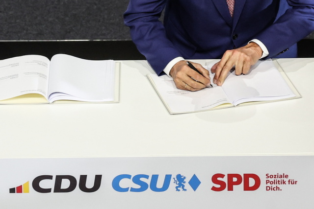 Γερμανία: CDU και SPD υπέγραψαν την προγραμματική συμφωνία για κυβέρνηση συνεργασίας