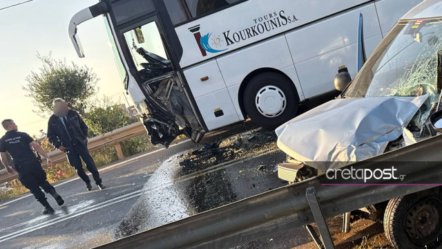 Τουριστικό λεωφορείο συγκρούστηκε με αυτοκίνητο στο Ηράκλειο