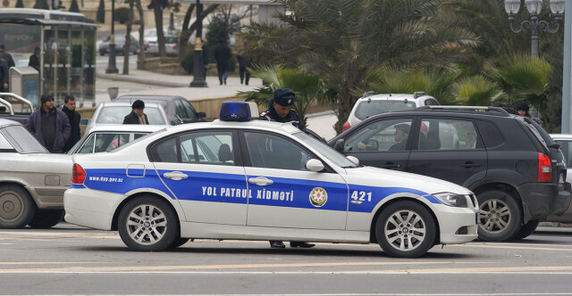 Η αστυνομία στο Αζερμπαϊτζάν συνέλαβε μια δημοσιογράφο, ενώ οι πιέσεις προς τα ανεξάρτητα ΜΜΕ αυξάνονται