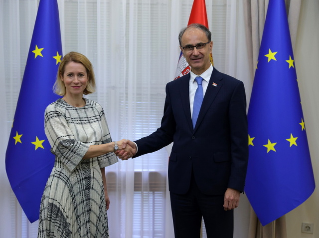 Πράξεις και όχι μόνο λόγια, ζήτησε από την πολιτική ηγεσία της Σερβίας η Επίτροπος Κάγια Κάλας