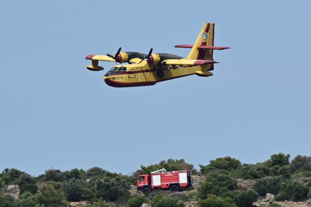 Φωτιά στο Διδυμότειχο, καίει σε αγροτική περιοχή του οικισμού Ασημενίου