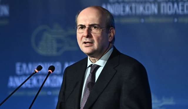 Χατζηδάκης: Μελετάται σοβαρά η υποκατάσταση του ΟΠΕΚΕΠΕ από την ΑΑΔΕ