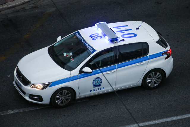 Λάρισα: 15χρονοι λήστεψαν 16χρονο και απείλησαν 17χρονο - Συνελήφθησαν και οι γονείς τους