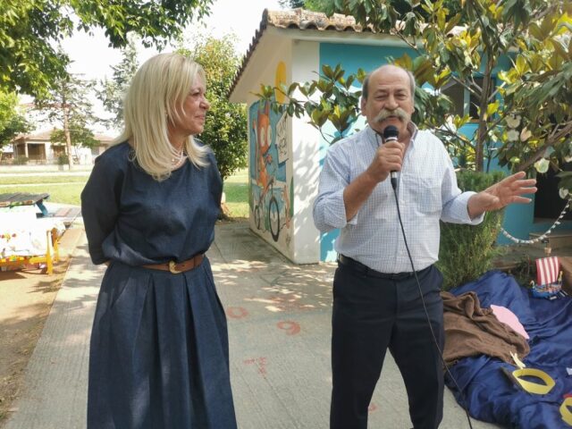 Κτηνοτρόφος από τα Τρίκαλα κέρδισε 9.000 ευρώ στο Deal και τα δώρισε σε νηπιαγωγείο