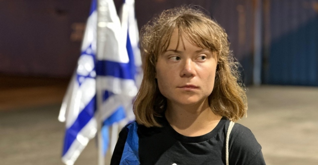 Γκρέτα Τούνμπεργκ για τη φωτογραφία με το σάντουιτς: Πρόκειται για επικοινωνιακά κόλπα του Ισραήλ