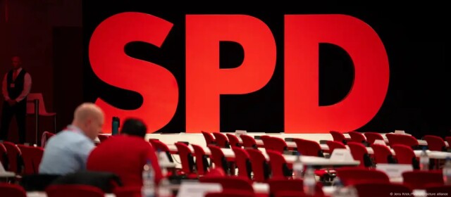 «Μανιφέστο» στο SPD για προσέγγιση με τη Ρωσία