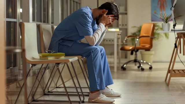 Καμπανάκι από τους νοσηλευτές για τις δραματικές ελλείψεις στο ΕΣΥ – Τι προτείνουν