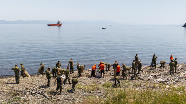 Το Κοινωφελές Ίδρυμα Αθανάσιος Κ. Λασκαρίδης και οι Ένοπλες Δυνάμεις καθάρισαν ξανά τις ακτές της Λέσβου