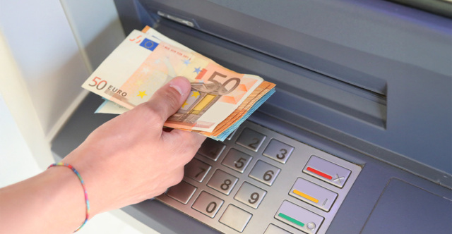 ΕΠΙΔΟΜΑ 250 ΕΥΡΩ: ΠΟΙΟΙ ΤΟ ΧΑΝΟΥΝ, ΠΟΤΕ ΘΑ ΔΟΘΕΙ