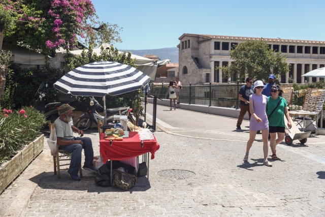 Καιρός: Ξεπέρασε τους 42°C το θερμόμετρο - Αισθητή πτώση της θερμοκρασίας από την Πέμπτη