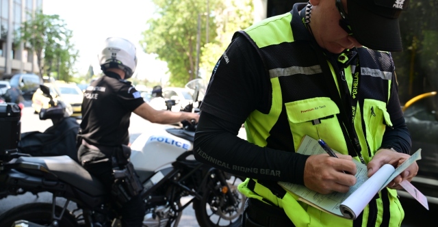ΕΛΑΣ: Πάνω από 2.500 πρόστιμα για κράνος μέσα σε μια εβδομάδα
