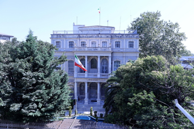 Κωνσταντινούπολη: Ξεκίνησαν οι συνομιλίες μεταξύ του Ιράν και ευρωπαϊκών χωρών για τα πυρηνικά