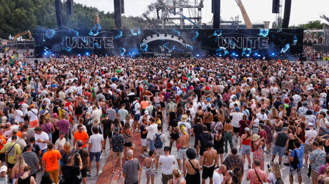 Tomorrowland 2025: Συλλήψεις για ναρκωτικά, βιασμούς και εγκλήματα πολέμου, δείτε βίντεο