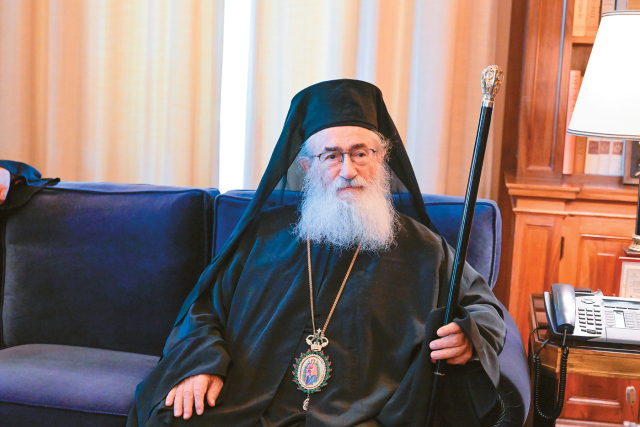 Μονή Σινά: Επέστρεψε ο Αρχιεπίσκοπος Δαμιανός στην Αθήνα