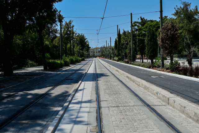 Αντικαταστάθηκαν 110 φωτιστικά σώματα στην Αθήνα που είχαν υποστεί ζημιές από βανδαλισμούς