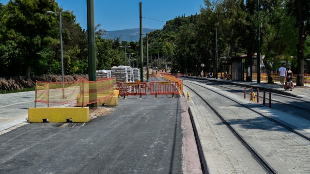 Η Βασιλίσσης Όλγας επιστρέφει στην κυκλοφορία μετά από χρόνια - «Αποσυμφορίζει την κυκλοφορία και αναδεικνύει την Αθήνα» λέει ο Δούκας