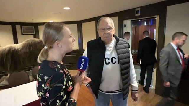 Λαβρόφ: Στον Ρούμπιο άρεσε το φούτερ που φορούσα στην Αλάσκα με την επιγραφή «ΕΣΣΔ»