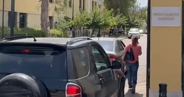 Χαλάνδρι: Στον ανακριτή ο 28χρονος που δολοφόνησε την 47χρονη