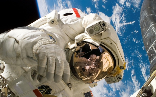 To τερμάτισε απατεώνας που ξεγέλασε 80χρονη στην Ιαπωνία: Την έπεισε ότι είναι αστροναύτης που χρειάζεται χρήματα για να αγοράσει... οξυγόνο