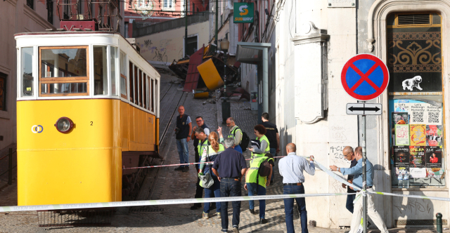 Τραγωδία στη Λισαβόνα: Στους 17 αυξήθηκαν οι νεκροί από τον εκτροχιασμό του τελεφερίκ - 11 ξένοι μεταξύ των τραυματιών