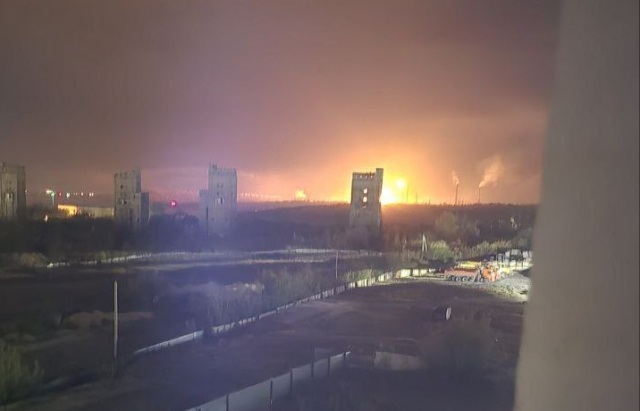 Ρωσία: Δύο διυλιστήρια και έναν σταθμό διακίνησης πετρελαίου χτύπησαν ουκρανικά drones