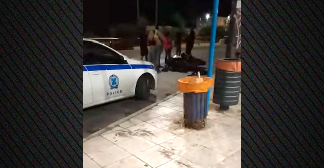 Τροχαίο με δύο μηχανές στη λεωφόρο Βεΐκου στο Γαλάτσι - Τραυματίστηκαν οι οδηγοί