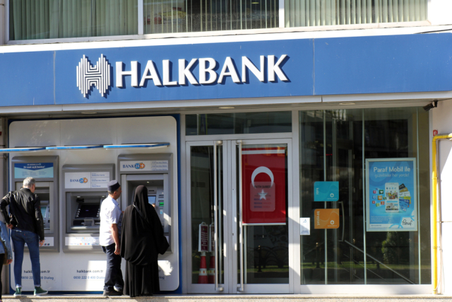 Η Halkbank που είναι σημαντικότερο θέμα για την Τουρκία και τον Ερντογάν από τα F-35