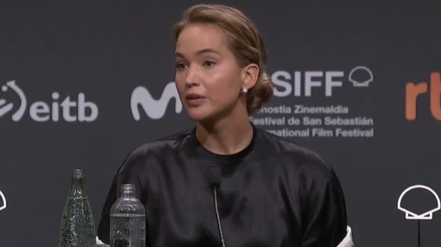 «Αυτό που συμβαίνει στη Γάζα δεν είναι τίποτα λιγότερο από μία γενοκτονία», δήλωσε η Τζένιφερ Λόρενς