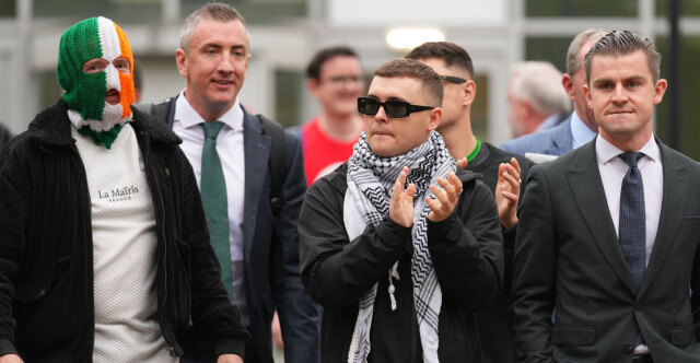 Απορρίφθηκαν οι κατηγορίες για τρομοκρατία σε βάρος ράπερ των Kneecap - Δείτε βίντεο