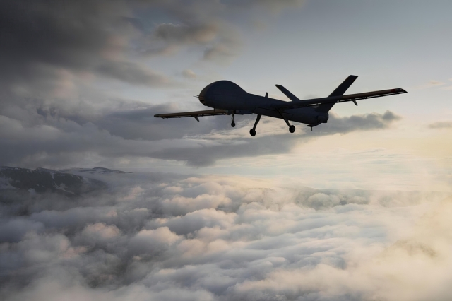 «Κέντρο προστασίας από drones» ετοιμάζει η Γερμανία - Θα τα ρίχνει ο στρατός, λέει ο υπουργός Εσωτερικών και προκαλεί αντιδράσεις