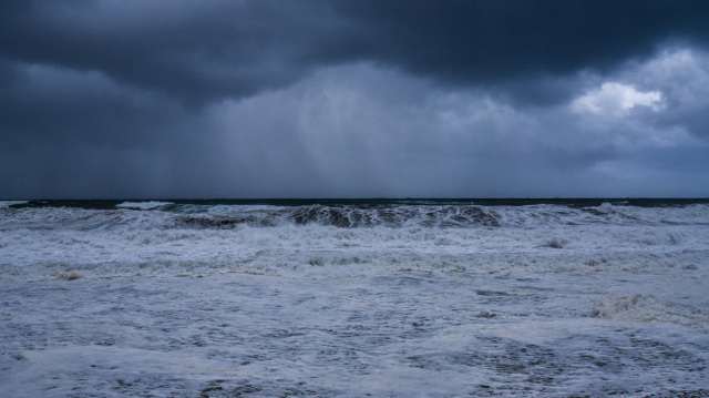 Για επικίνδυνα καιρικά φαινόμενα τη νύχτα προειδοποιεί η ΕΜΥ σε Ιόνιο και Δυτική Ελλάδα - Αναβάθμισε το καιρικό δελτίο
