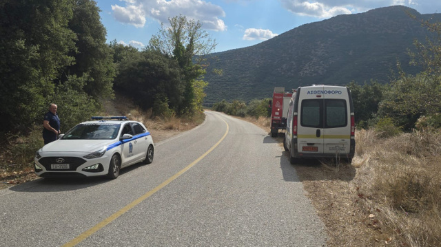 Σημεία ζωής δείχνει ο 53χρονος που εγκλωβίστηκε σε σπηλιά στη Λάρισα - Αγωνιώδης προσπάθεια για τη διάσωσή του