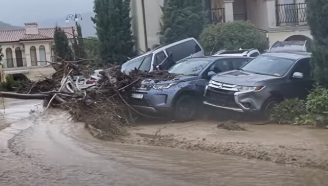Ισχυρή κακοκαιρία σάρωσε τη Βουλγαρία - Τρεις νεκροί, ανάμεσά τους δύο διασώστες