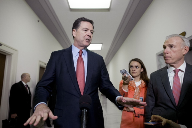 Αθώος δήλωσε ο πρώην διευθυντής του FBI για ψευδή κατάθεση στο Κογκρέσο