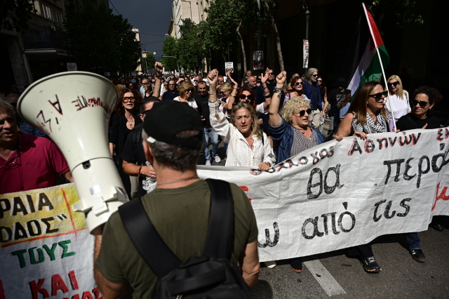 24ωρη απεργία στις 14 Οκτωβρίου προκήρυξε το Εργατικό Κέντρο Αθήνας