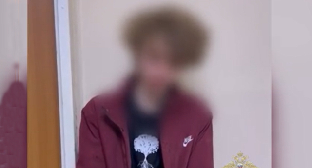 Ρωσία: 14χρονος μαχαίρωσε μέχρι θανάτου τη συνομήλικη κοπέλα του και μια γειτόνισσα που προσπάθησε να τη βοηθήσει