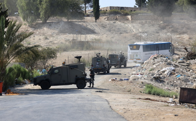 &Epsilon;&pi;ό&mu;&epsilon;&nu;&eta; &phi;ά&sigma;&eta; &tau;&eta;&sigmaf; &epsilon;&kappa;&epsilon;&chi;&epsilon;&iota;&rho;ί&alpha;&sigmaf; &zeta;&eta;&tau;ά &eta; &Chi;&alpha;&mu;ά&sigmaf;, &chi;&omega;&rho;ί&sigmaf; &nu;&alpha; έ&chi;&epsilon;&iota; &omicron;&lambda;&omicron;&kappa;&lambda;&eta;&rho;&omega;&theta;&epsilon;ί &eta; &pi;&alpha;&rho;ά&delta;&omicron;&sigma;&eta; &tau;&omega;&nu; &sigma;&omicron;&rho;ώ&nu;