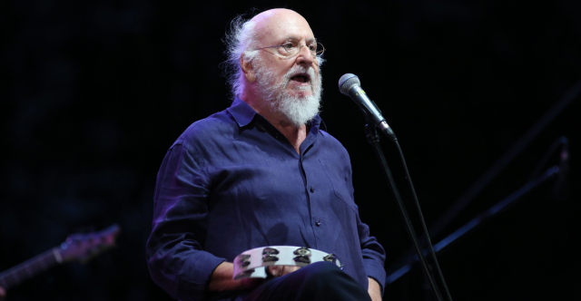 Η Ελλάδα αποχαιρετά σήμερα τον Διονύση Σαββόπουλο - Στο παρεκκλήσι της Μητρόπολης η σορός του