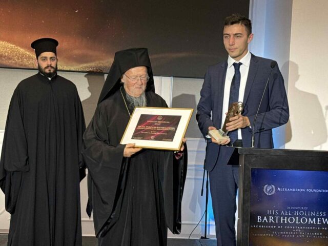 Τη Ρουμανία επισκέφτηκε ο Οικουμενικός Πατριάρχης Βαρθολομαίος - Εξήρε τις πρωτοβουλίες Τραμπ για την ειρήνευση