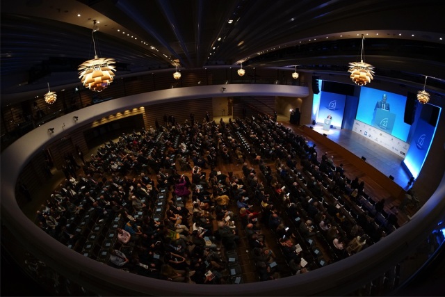 Πρωτοβουλία 21: Παρουσίαση σχεδίου δράσεων για την κλιματική κρίση και το περιβάλλον - Δημιουργία Πρότυπου Κέντρου για την άνοια και το Alzheime