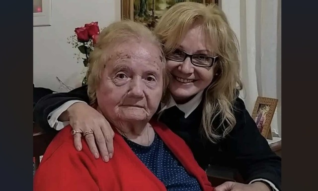 Θλίψη για την Αγγελική Νικολούλη: Έφυγε από τη ζωή η αγαπημένη της μητέρα