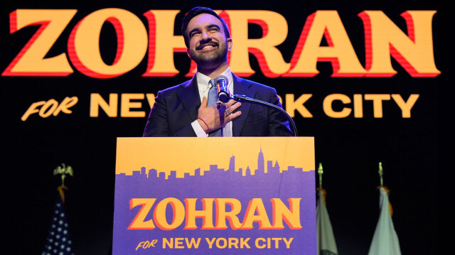 Ανάλυση: Ο Μαμντάνι έρχεται, οι επενδυτές φεύγουν από τη Νέα Υόρκη - Οι φόροι, η μεσαία τάξη και οι απειλές του Τραμπ