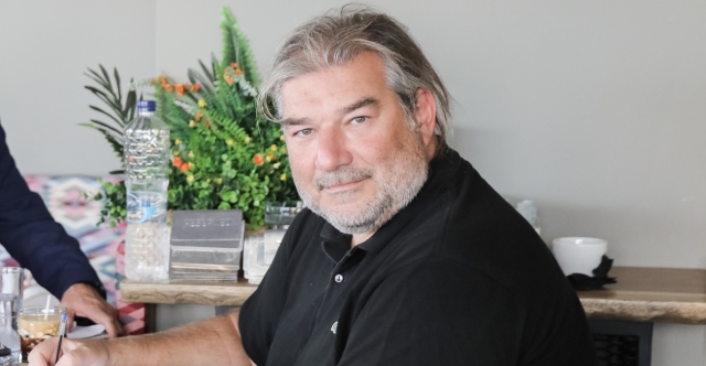 &Kappa;&alpha;&rho;&alpha;&chi;ά&lambda;&iota;&omicron;&sigmaf;: &Alpha;&sigma;&lambda;&alpha;&nu;ί&delta;&eta;&sigmaf;, &Rho;&omicron;ύ&tau;&sigma;&iota;, &Kappa;&omega;&nu;&sigma;&tau;&alpha;&nu;&tau;&iota;&nu;ί&delta;&eta;&sigmaf; &kappa;&alpha;&iota; &Pi;&lambda;&alpha;&kappa;&iota;ά&sigmaf; &alpha;&xi;ί&zeta;&epsilon;&iota; &nu;&alpha; &eta;&gamma;&eta;&theta;&omicron;ύ&nu; &tau;&omicron;&upsilon; &Kappa;&iota;&nu;ή&mu;&alpha;&tau;&omicron;&sigmaf; &tau;&omega;&nu; &Tau;&epsilon;&mu;&pi;ώ&nu;