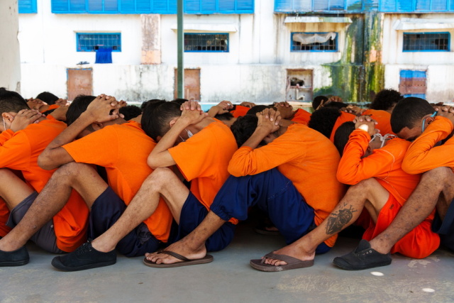 Δεκάδες κρατούμενοι εντοπίστηκαν απαγχονισμένοι σε φυλακή στον Ισημερινό