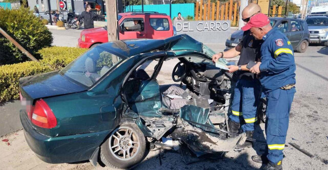 Τροχαίο δυστύχημα στη Λεωφόρο Λαυρίου στην Παιανία - Νεκροί δύο ηλικιωμένοι μετά από σύγκρουση ΙΧ