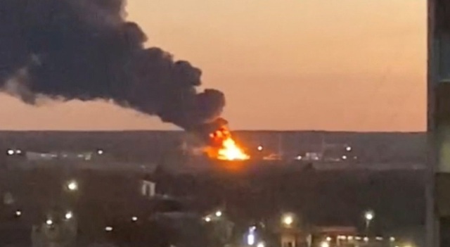 ΟΥΚΡΑΝΙΑ: ΣΤΗ ΔΗΜΟΣΙΟΤΗΤΑ ΤΟ ΠΡΩΤΟ ΒΙΝΤΕΟ ΕΚΤΟΞΕΥΣΗΣ ΤΟΥ ΠΥΡΑΥΛΟΥ-DRONE BARS ΠΟΥ ΕΠΛΗΞΕ ΔΙΥΛΙΣΤΗΡΙΟ ΣΤΗ ΣΑΜΑΡΑ