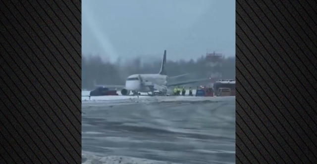 Διακοπή των πτήσεων στο αεροδρόμιο του Βίλνιους - Αεροπλάνο βγήκε εκτός πορείας σε διάδρομο τροχοδρόμησης