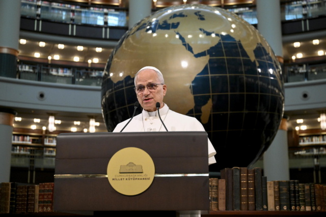 Πάπας Λέων: Θεμελιώδες να τιμάται η αξιοπρέπεια και η ελευθερία όλων των τέκνων του Θεού