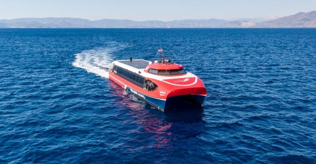 Μηχανική βλάβη στο AERO III πριν φτάσει στον Πόρο, προσέγγισε το λιμάνι με μειωμένη ταχύτητα